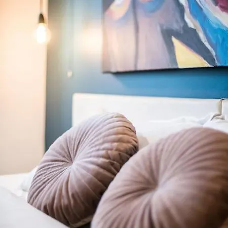 Central Oasis Apartment *